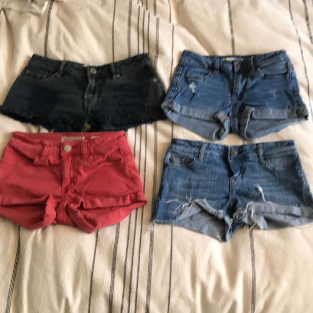 4 pairs of denim shorts sz 00